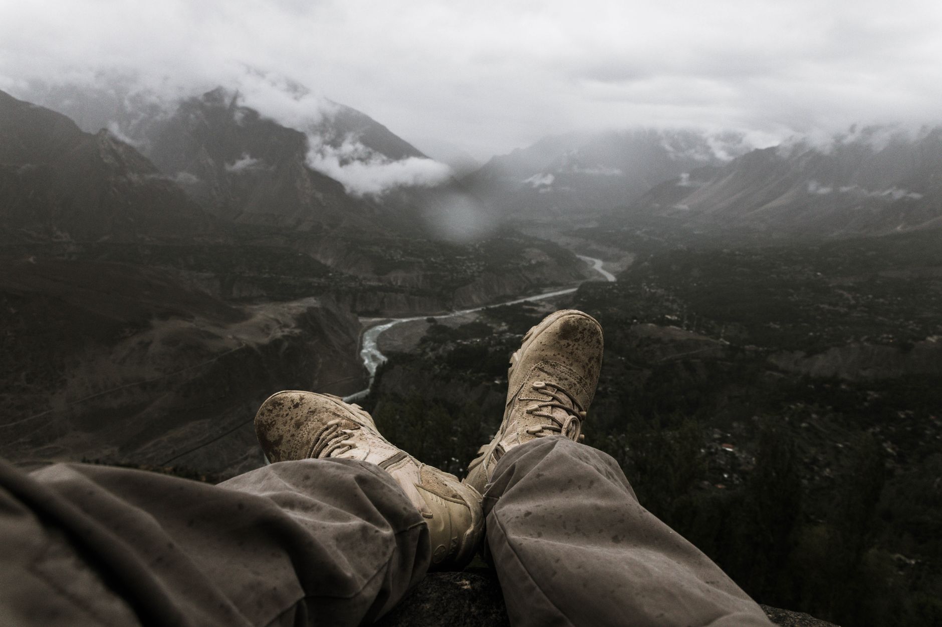 Brooks Cascadia 17 — Hiking Boots review photo