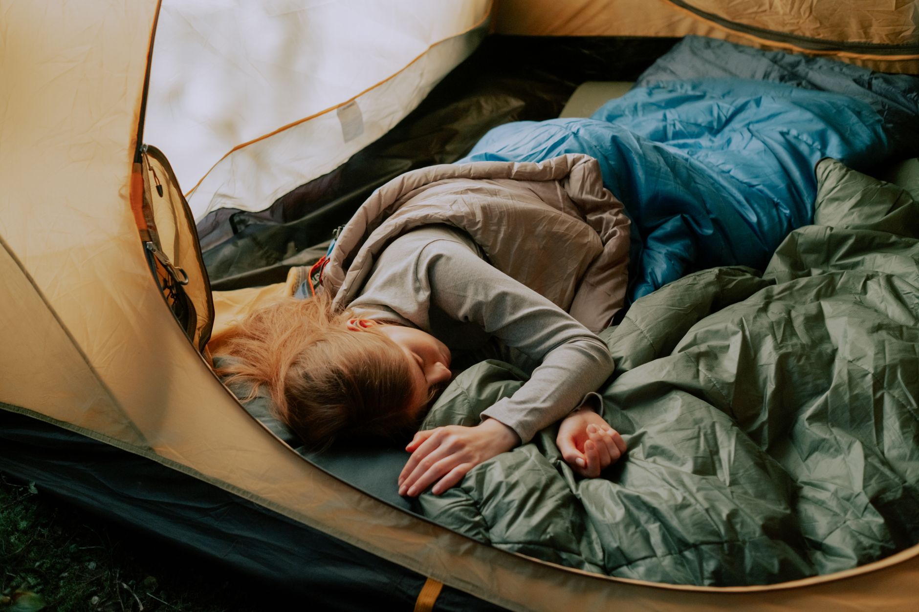 Enlightened Equipment Enigma 20F Quilt — Sleeping Bags review photo